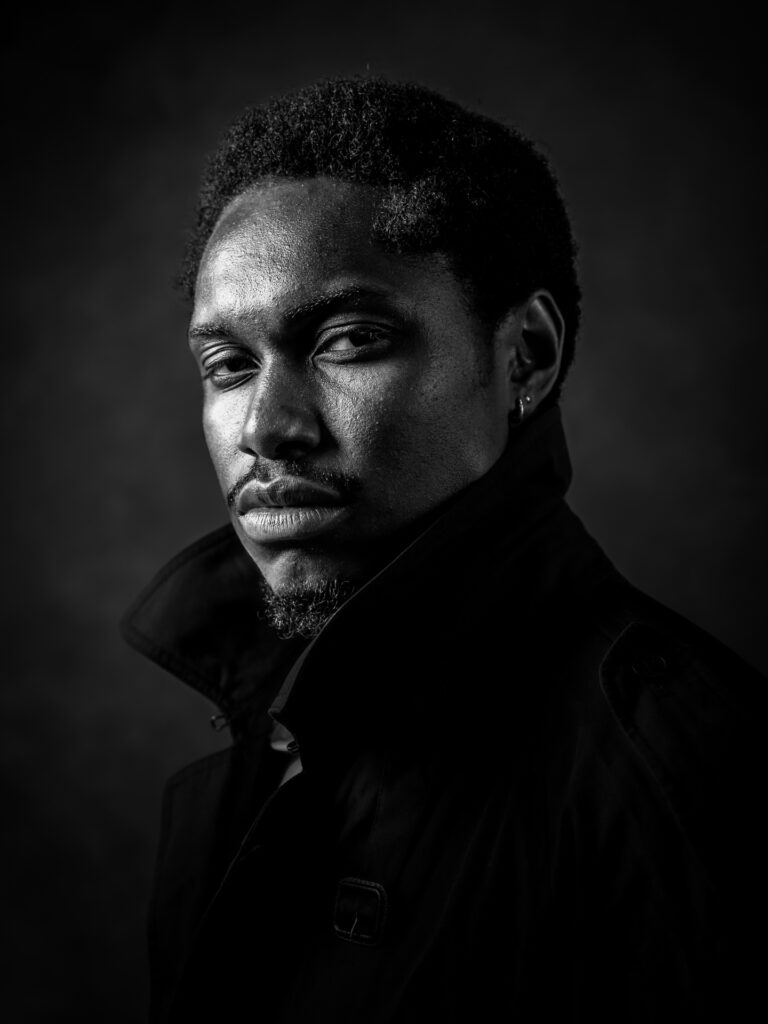 Portretfotograaf in Woerden - zwartwit portret door Ed van der Weijden